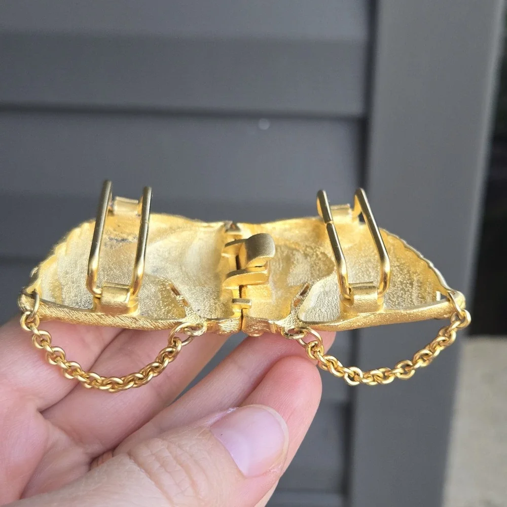 Double Horse Belt Buckle Gold Tone Interlocking Two Pieces. Unsigned.  No Belt